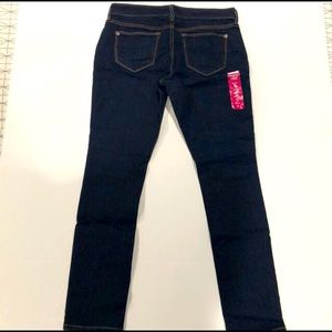 New Old Navy the “Flirt” skinny jeans size 4P